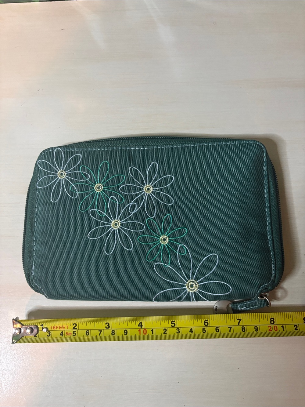 Green Floral Zip Wallet – Women's Wallet
